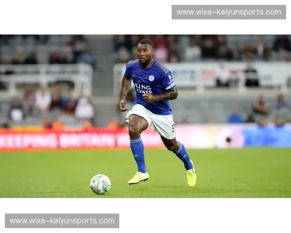 摔跤定位球——在对抗与技巧之间,赢得心跳的那一脚 摔跤定位球——在对抗与技巧之间,赢得心跳的那一脚